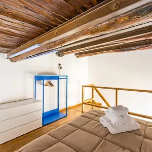 https://carrozzieri-nest-at-historical-center.hotels-amalfi.com